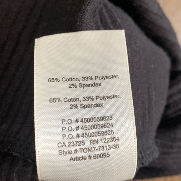 Aritzia Wilfred free black mini stretchy pencil skirt with side zipper - Picture 5 of 5